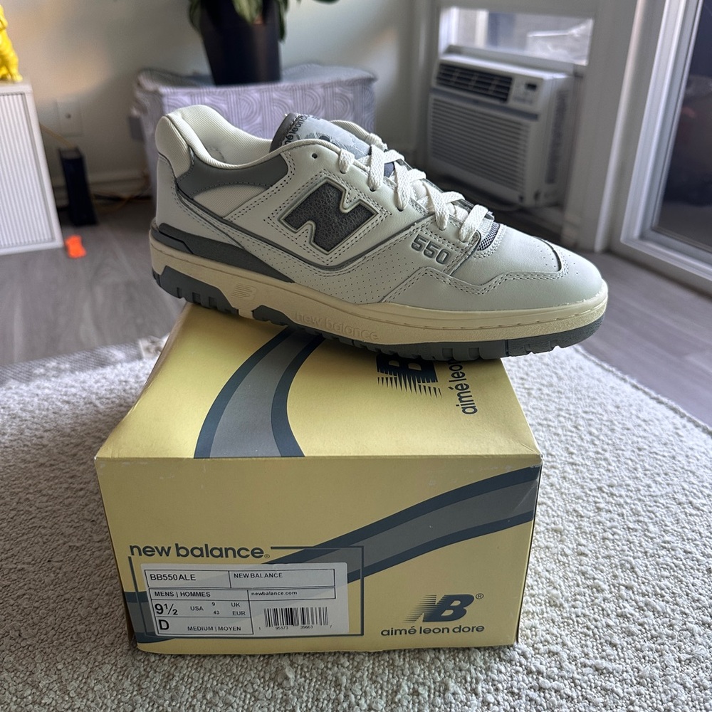 NWT New Balance 550 Aime Leon Dore - White Grey - Size 9.5